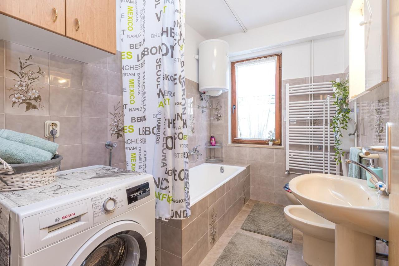 Apartment Mirijana Tar-Vabriga Kültér fotó